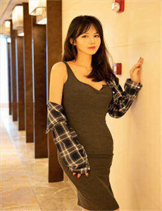 少女脱衣服-小小水蜜桃视频高清在线播放