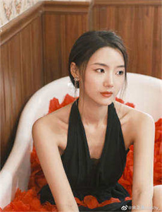 大秦帝国第四部-美女后入式xoxo动态图